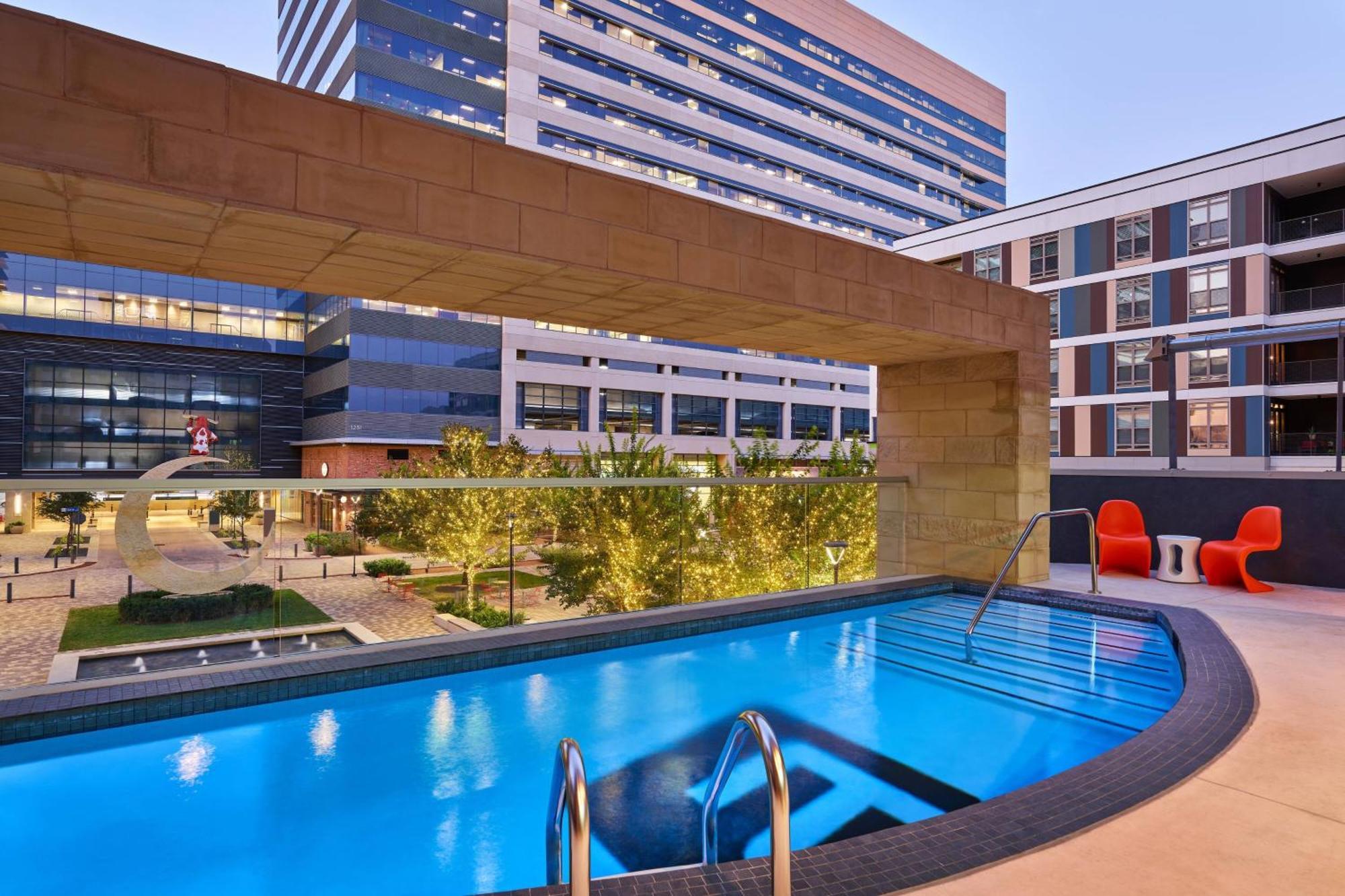Aloft Richardson Hotel Exterior photo
